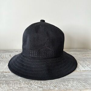 Jordan-black Knit Bucket Hat (Size:M/L)
